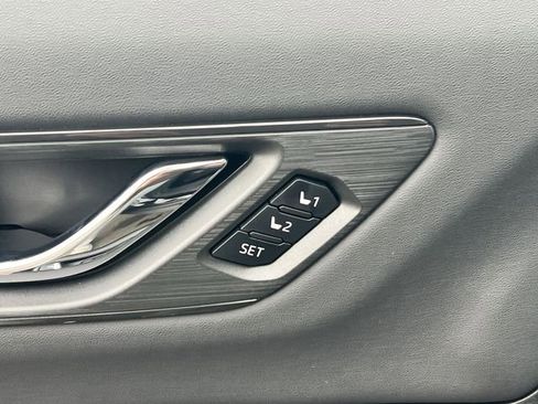 New 2026 Subaru Outback Touring image 31