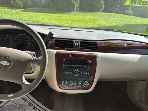 Used 2007 Chevrolet Impala LT image 20