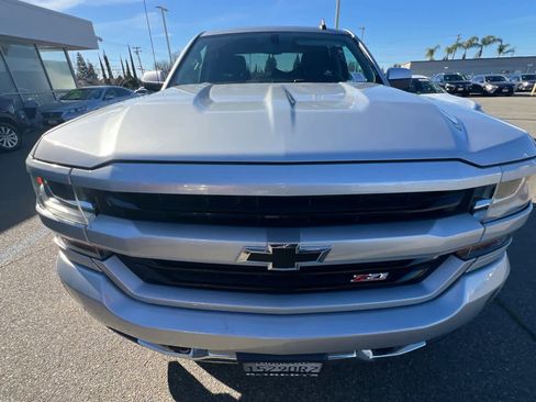 Used 2018 Chevrolet Silverado 1500 LT w/ All Star Edition image 6