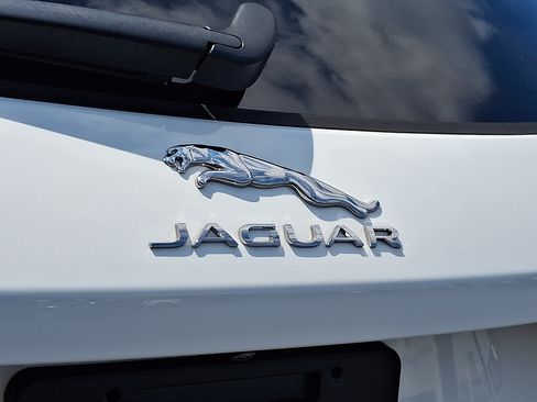 Used 2026 Jaguar F-PACE R-Dynamic S AWD/4WD image 58