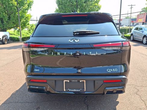 Certified 2025 INFINITI QX60 Luxe AWD/4WD image 5