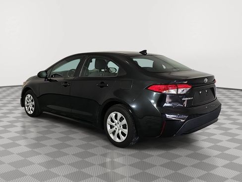 Used 2021 Toyota Corolla LE FWD image 6