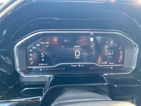 Used 2022 GMC Sierra 1500 SLT image 13