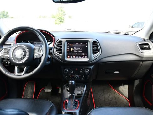 Used 2021 Jeep Compass Trailhawk AWD/4WD image 23