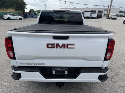 Used 2024 GMC Sierra 1500 Pro w/ Graphite Edition AWD/4WD image 6