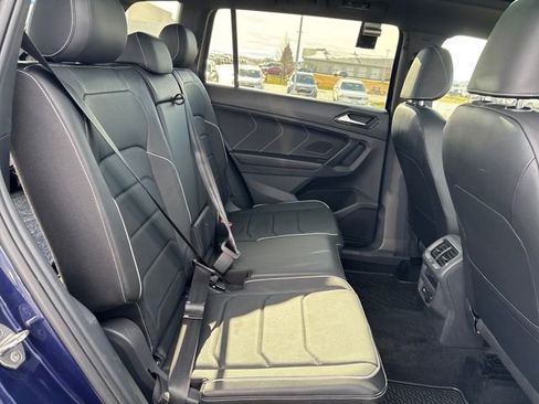Used 2022 Volkswagen Tiguan SEL R-Line image 24