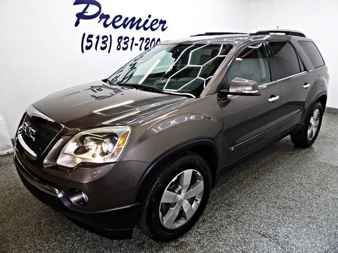 Used 2010 GMC Acadia SLT image 1