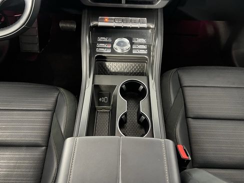 Used 2024 Lincoln Nautilus Reserve w/ Jet Appearance Package (87T) image 17