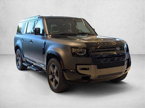 New 2026 Land Rover Defender 130 V8 AWD/4WD image 7
