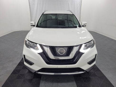 Used 2017 Nissan Rogue SV w/ SV Premium Package FWD image 14