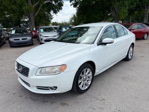 Used 2011 Volvo S80 3.2 FWD image 1