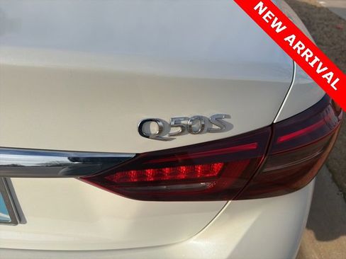 Used 2018 INFINITI Q50 Sport w/ Cargo Package (L95) image 5