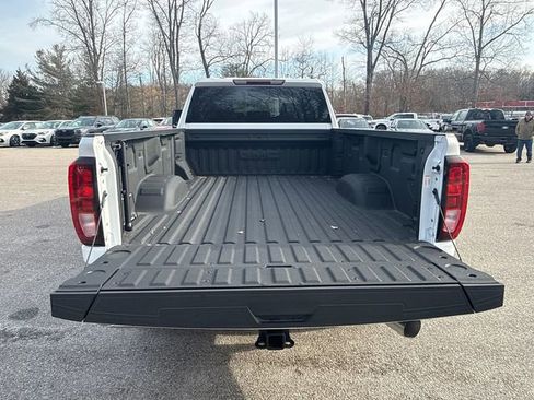 Used 2024 GMC Sierra 2500 SLE w/ SLE Convenience Package image 13