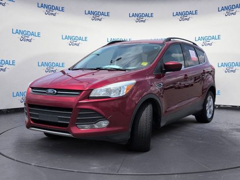 Used 2016 Ford Escape SE w/ Equipment Group 201A FWD image 11