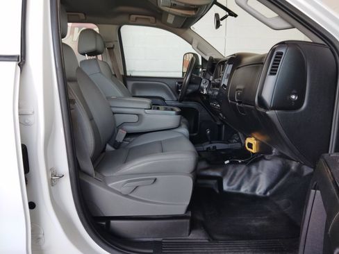 Used 2015 Chevrolet Silverado 3500 W/T AWD/4WD image 11