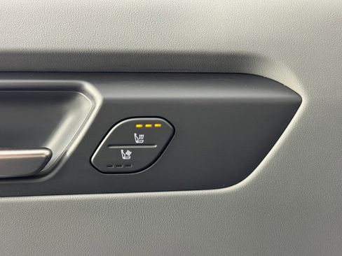 Used 2024 Kia EV9 Light Long Range image 16