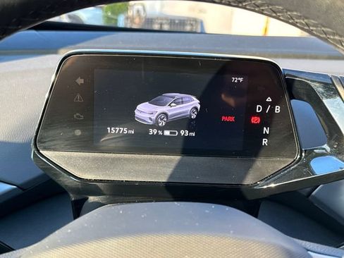 Certified 2022 Volkswagen ID.4 Pro image 5