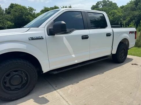 Used 2019 Ford F150 XL w/ Equipment Group 101A Mid AWD/4WD image 3