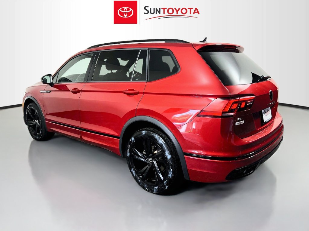 Used 2024 Volkswagen Tiguan SE R-Line FWD image 6