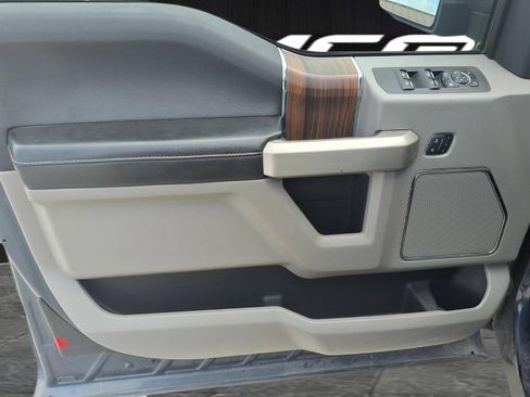 Used 2016 Ford F150 Lariat w/ Equipment Group 501A Mid RWD image 16
