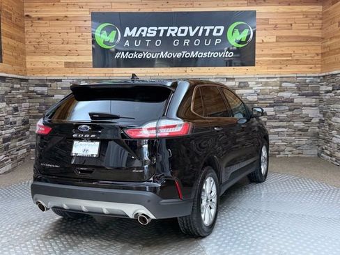 Used 2023 Ford Edge Titanium AWD/4WD image 11
