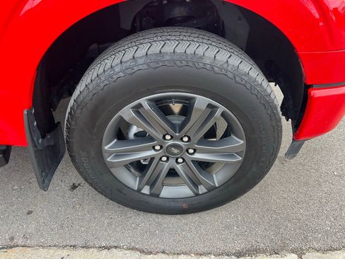 Used 2023 Ford F150 Lariat w/ Equipment Group 502A High image 18