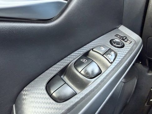 Used 2021 Nissan Sentra SV image 19