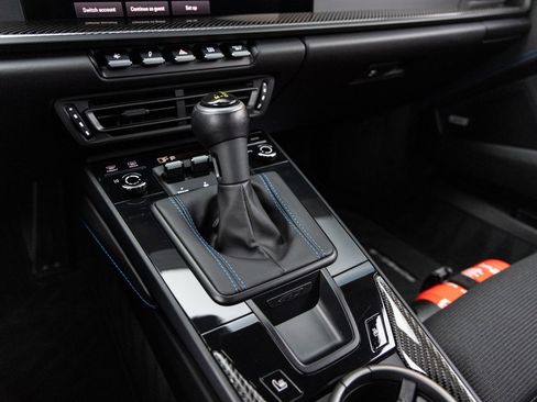 Used 2022 Porsche 911 GT3 RWD image 18