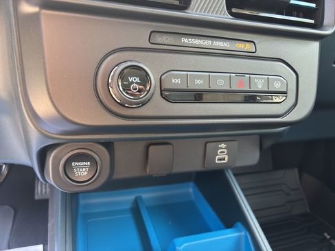 New 2026 Ford Maverick XLT AWD/4WD image 14