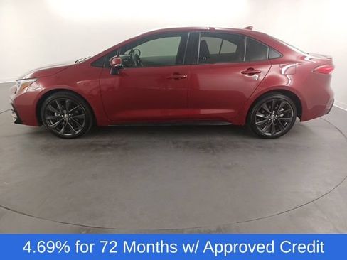 Used 2025 Toyota Corolla SE FWD image 4