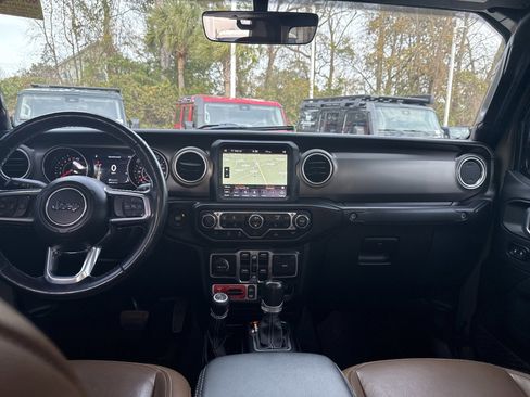 Used 2020 Jeep Gladiator Rubicon image 30