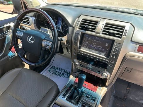 Used 2017 Lexus GX 460 Luxury AWD/4WD image 33