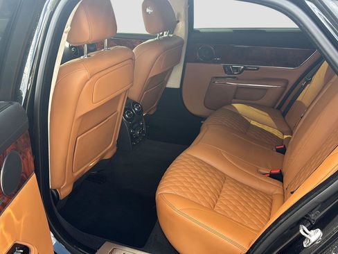 Used 2018 Jaguar XJ L Portfolio RWD image 13