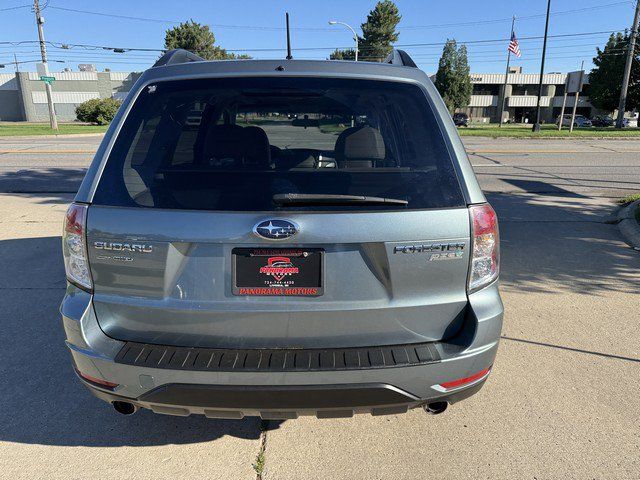 Used 2010 Subaru Forester 2.5X Limited AWD/4WD image 6
