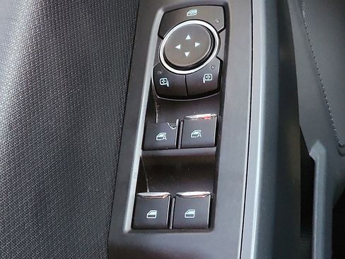 Used 2022 Ford F150 XLT image 21