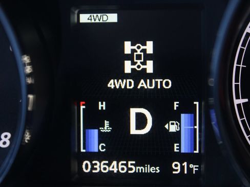 Used 2024 Mitsubishi Outlander Sport ES AWD/4WD image 33