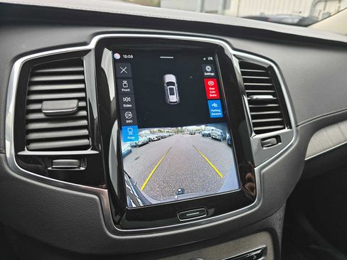 Certified 2023 Volvo XC90 T8 Ultimate w/ Protection Package Premier image 31