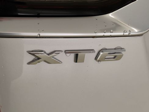 New 2025 Cadillac XT6 Premium Luxury w/ LPO, Floor Liner Package image 10