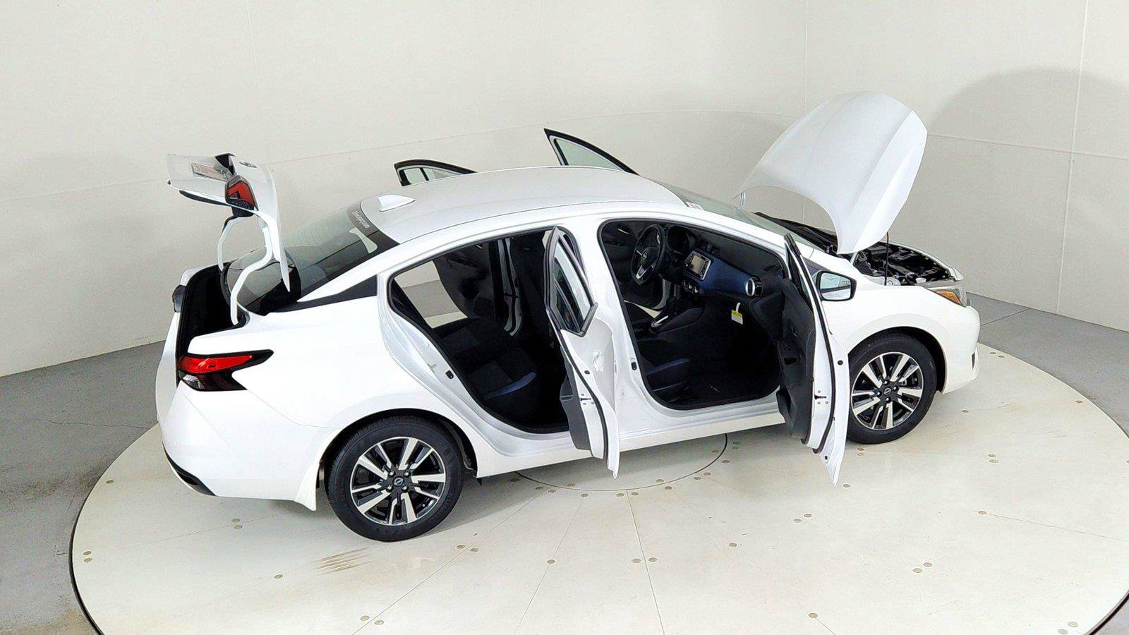 Used 2025 Nissan Versa SV w/ Trunk Package FWD image 45