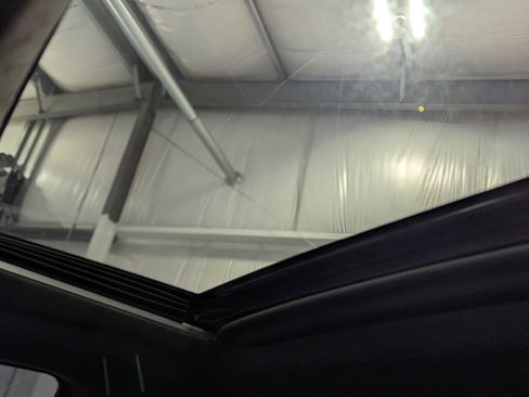 Used 2024 GMC Sierra 1500 AT4X image 21