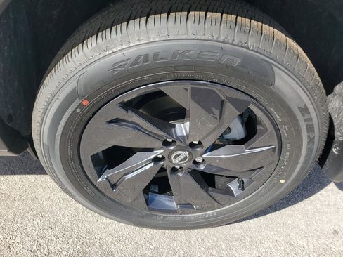 New 2026 Nissan Rogue SV w/ Cold Weather Package image 7