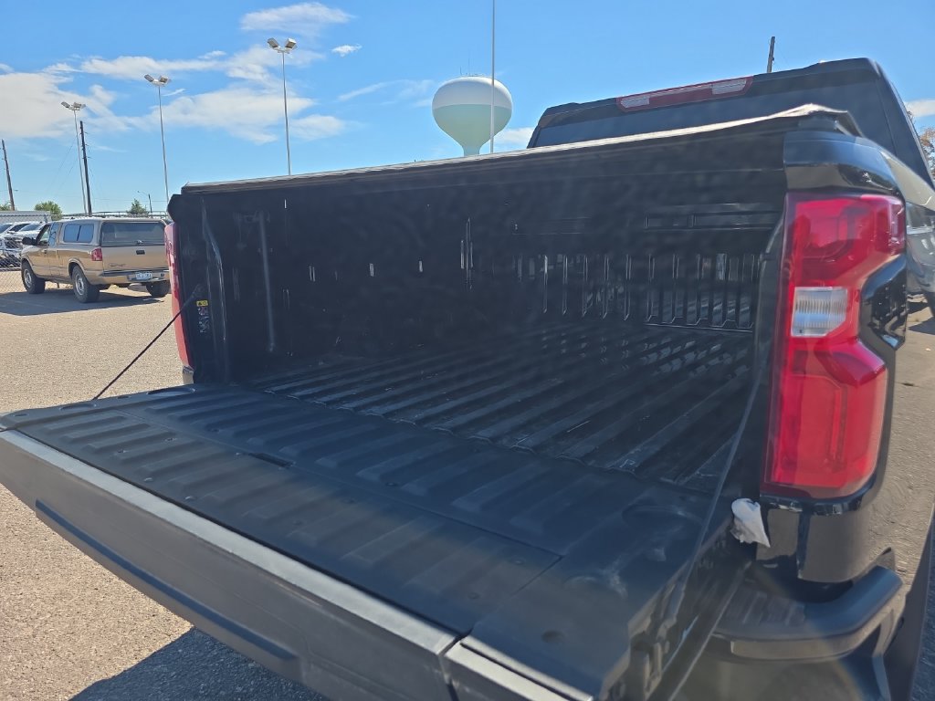 Used 2022 Chevrolet Silverado 1500 RST w/ Z71 Off-Road Package AWD/4WD image 17