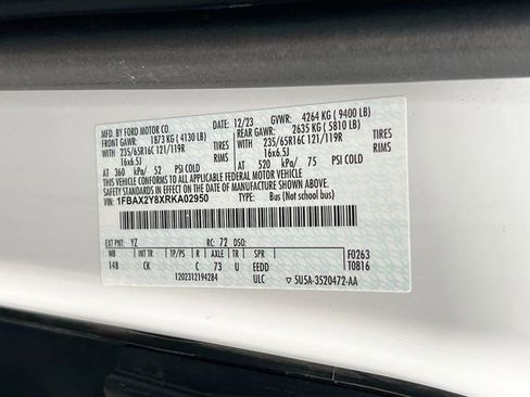 Used 2024 Ford Transit 350 XLT image 32