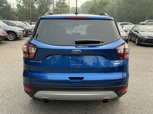 Used 2018 Ford Escape SE w/ SE Sync 3 Package AWD/4WD image 6