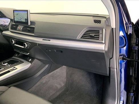 Used 2018 Audi Q5 Prestige w/ Prestige Package image 16