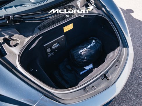 Used 2023 McLaren Artura RWD image 34