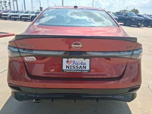 New 2026 Nissan Sentra SR w/ SR Premium Package FWD image 5