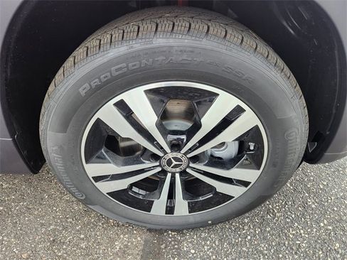 New 2026 Mercedes-Benz GLB 250 4MATIC image 18