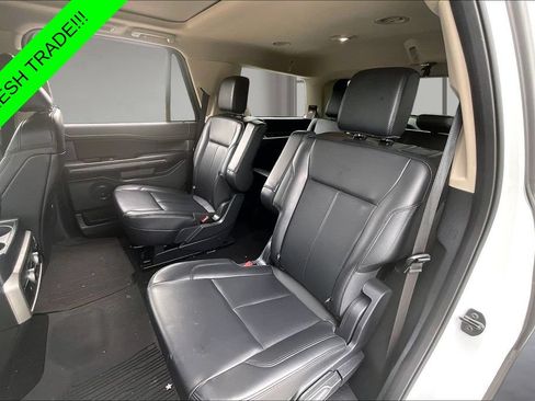 Used 2024 Ford Expedition XLT RWD image 21