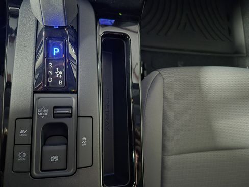 New 2026 Toyota Prius AWD image 29